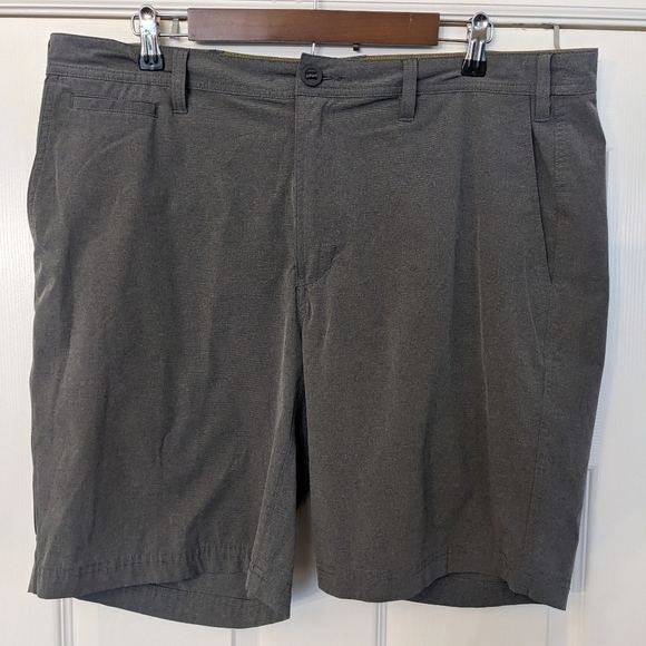 Men's ORVIS Flat Front Shorts - Picture 1 of 7